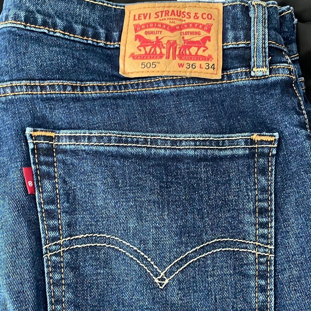 Levi Jeans 505 size W36 L34. Great condition!